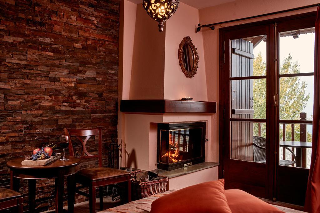 Hotel Dryades&Spa Agios Lavrentios Buitenkant foto