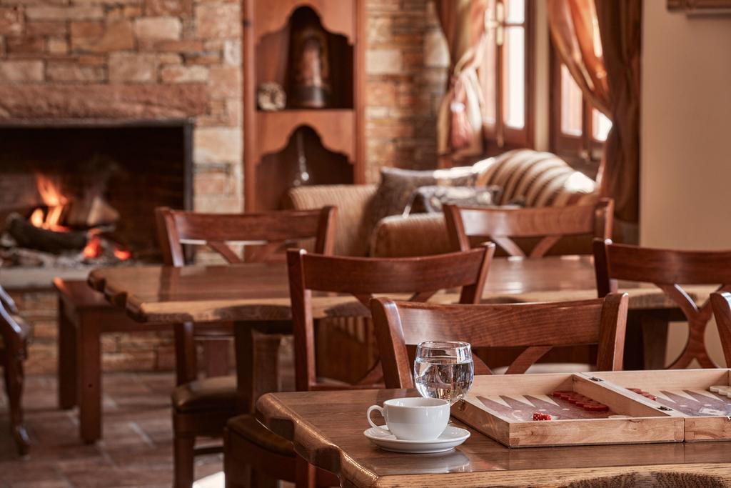 Hotel Dryades&Spa Agios Lavrentios Buitenkant foto